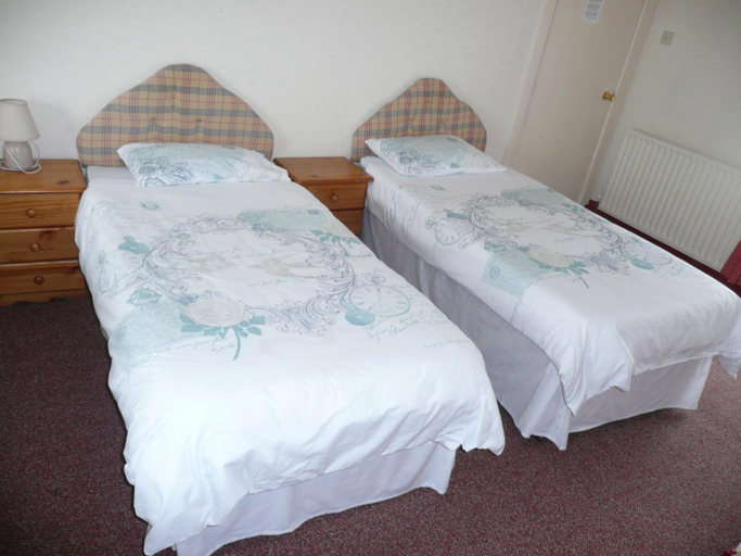 Bedroom 2, Beijing Dragon Hotel, Lincolnshire
