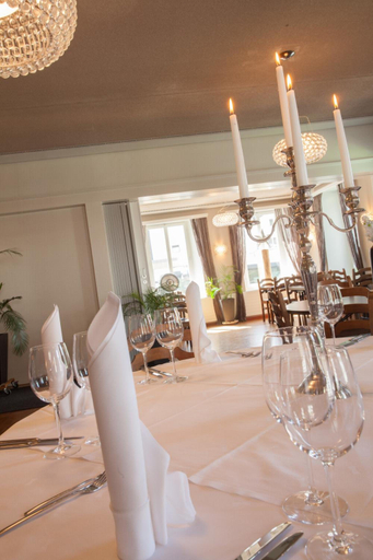 Food & Drinks 4, Hotel Rv Tia, Surselva
