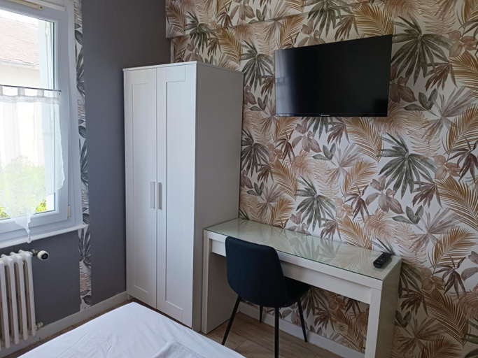 Bedroom 5, Hôtel-relais De Trefeuntec, Finistère