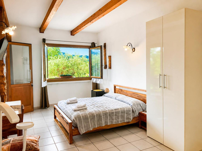 Bedroom 4, La Fontanella, Verona