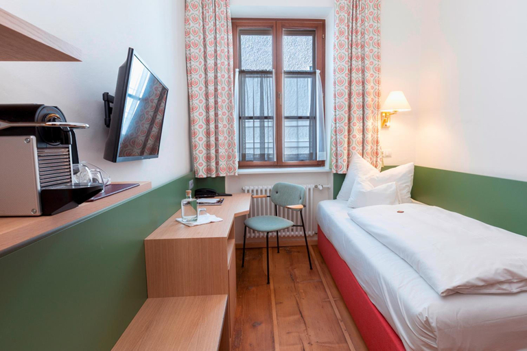 Bedroom 3, Hotel Wolf, Salzburg