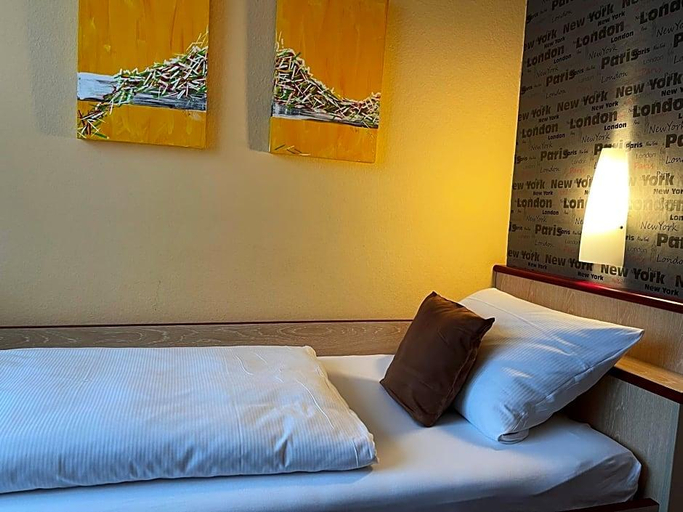 Room 5, Hotel Stadt Hamburg Am Fluss Saarbrv Cken, Regionalverband Saarbrücken