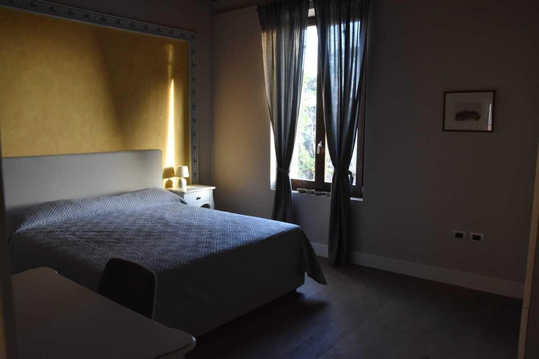 Bedroom 4, Ultroneo locanda di collina, Florence