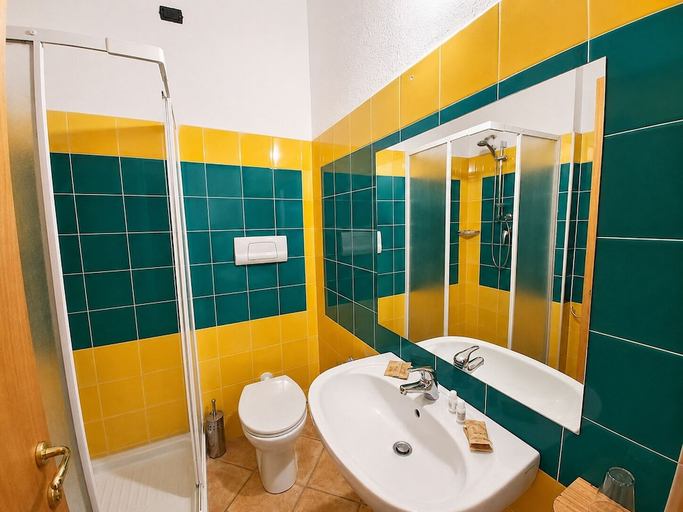 Bathroom 4, Hotel Il Faro Di Molara, Olbia-Tempio
