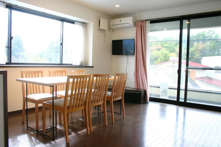 Public Area 2, 916 Travel Inn, Fujiyoshida