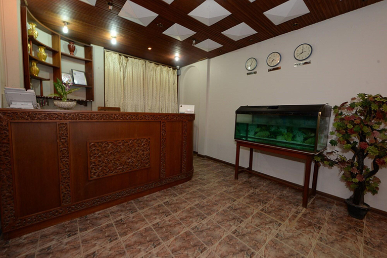 Public Area 3, Min Nandar Garden Hotel, Yangon