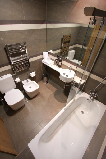 Bathroom 5, La Suite Hotel, Pontevedra