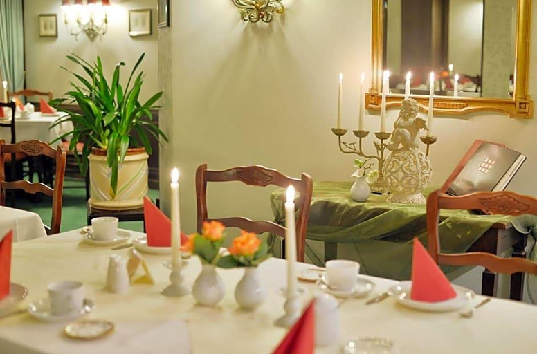 Food & Drinks 5, Stadthotel Patrizier, Schmalkalden-Meiningen