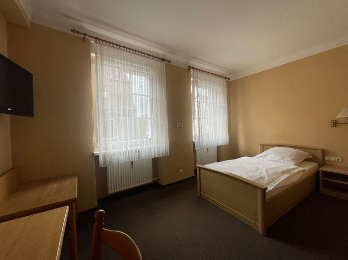 Room 5, Hotel Meilchen, Saarlouis