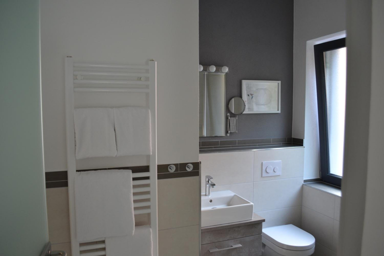 Bathroom 3, Boutique Hotel Stilvoll, Mayen-Koblenz