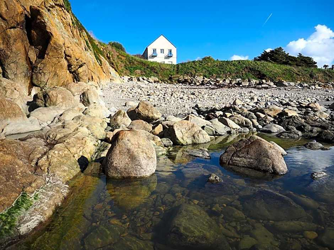 Public Area 3, Le Roc'h Ar Mor, Finistère