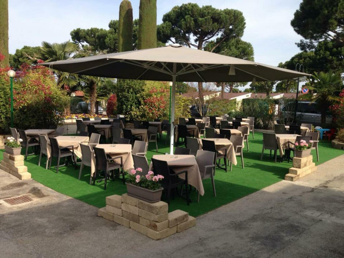Room 3, Villaggio Colombare, Brescia