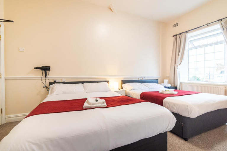 Bedroom 2, Old Trafford Stadium Hotel, Manchester