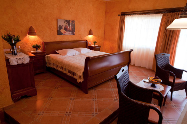 Bedroom 1, Hotel Villa Lehmi, Alicante