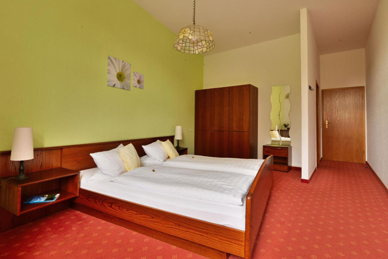 Bedroom 2, Landgasthof Hotel Krone Eischleben, Ilm-Kreis