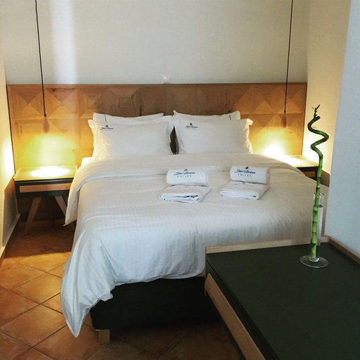 Room 2, Blue Horizon Suites, Peloponnese