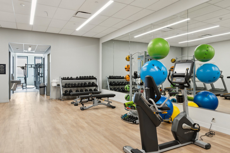 Sports and Entertainment 2, Placemakr Downtown Pittsburgh, Allegheny