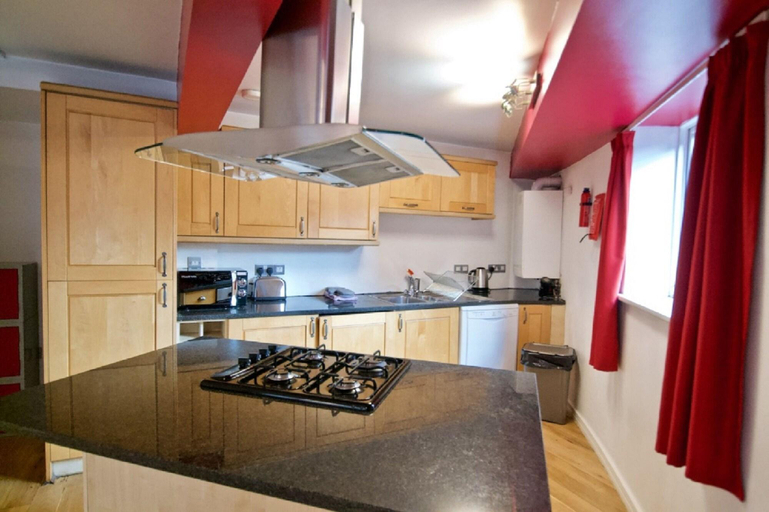 Public Area, 62-66 Farringdon by condokeeper, London