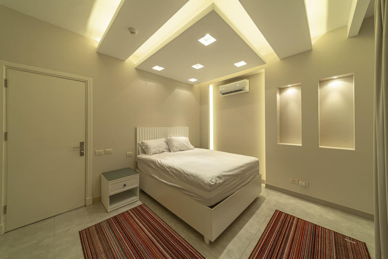 Room 2, Dyafa Suites Giza, Al-Ahram