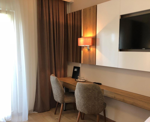 Bedroom 3, Hotel Rheinbrucke, Lörrach