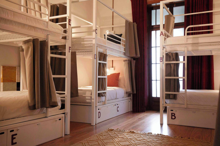 Room 5, The Village Surry Hills - Hostel, Sydney