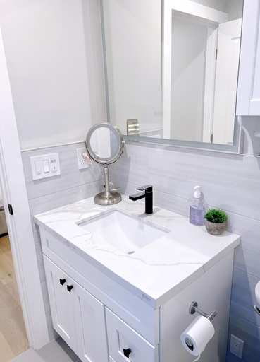 Bathroom 3, Lux Apartment On Hill Close To Sf, San Mateo