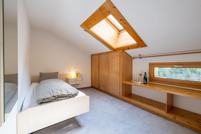 Bedroom 3, Hotel Alpina, Prättigau/Davos