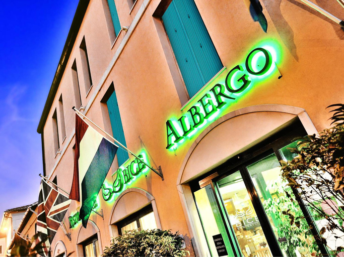 Exterior & Views 2, Albergo Bice, Ancona