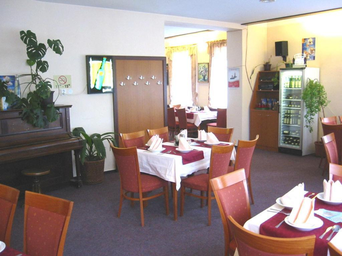 Food & Drinks 4, Hotel Grand, Jablonec nad Nisou