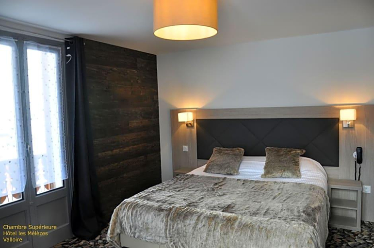 Room 5, Hv Tel Chalet Les Mv Lv Zes, Savoie