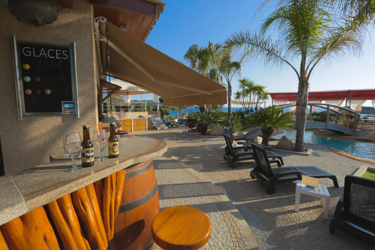 Food & Drinks 5, Marina D'arone, Corse-du-Sud