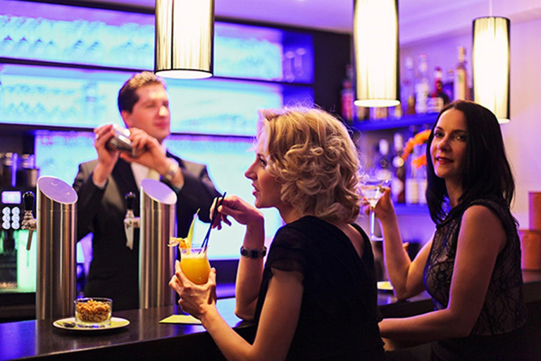 Bar 4, Hotel Palatina Hotel Restaurant, Neustadt an der Weinstraße