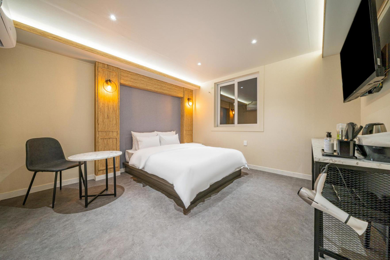Bedroom 2, Busan Mora Hotel 979, Gangseo
