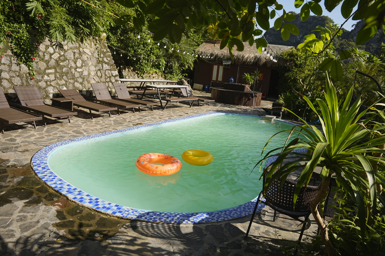 Pool 4, Catba Backpackers Hostel & Pool Bar, Cát Hải