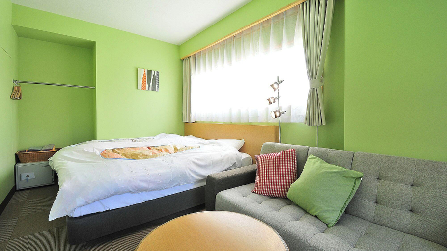 Bedroom 4, Kkr Suwakoso, Shimosuwa