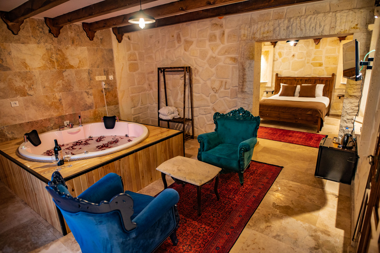 Room 2, Senior Stone House, Nevşehir
