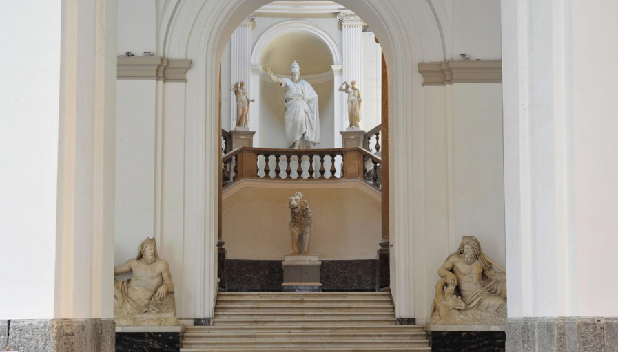 Exterior & Views 2, La Suite del Centro Storico, Napoli
