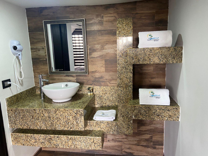 Bathroom 3, Hotel Fiesta Rosarito, Tijuana