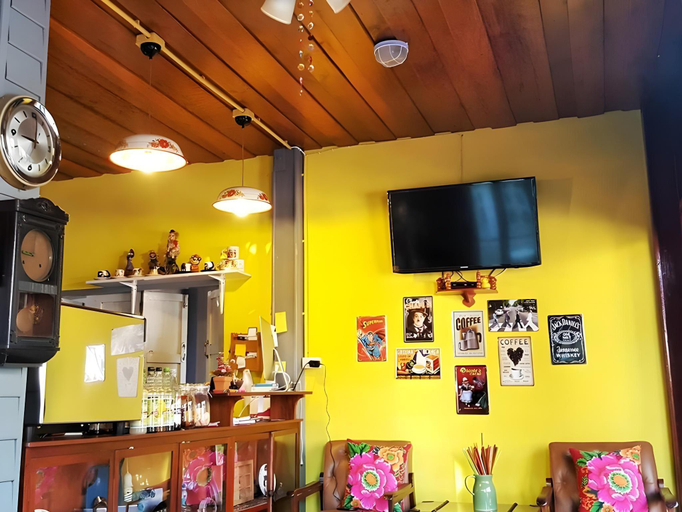 Food & Drinks 5, Khobjaina Homestay Soi 4, Chiang Khan