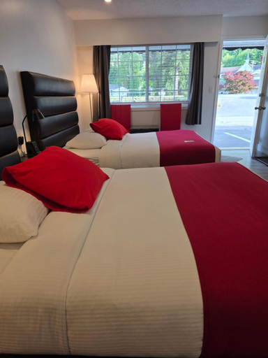 Bedroom 3, Alpine Motel, Fraser Valley