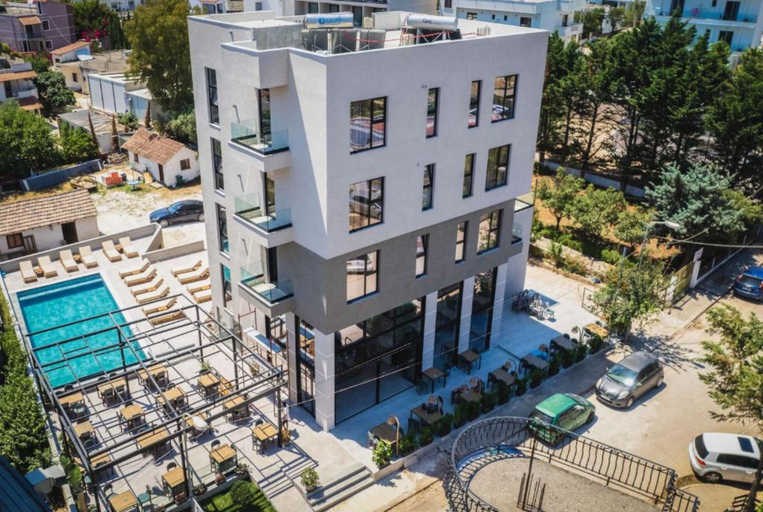 Terrace, Hotel Enad, Sarandës