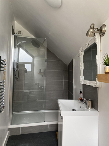 Bathroom 4, Delightful One Bed Lake District Cottage, Cumbria