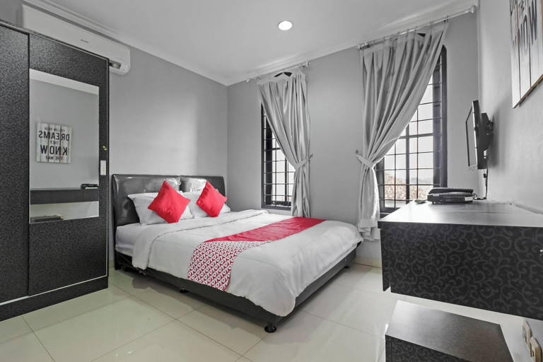 Room 2, Collection O Lamaison Residence, Jakarta Selatan