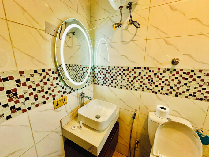 Bathroom 4, Presken Bank Anthony, Kosofe