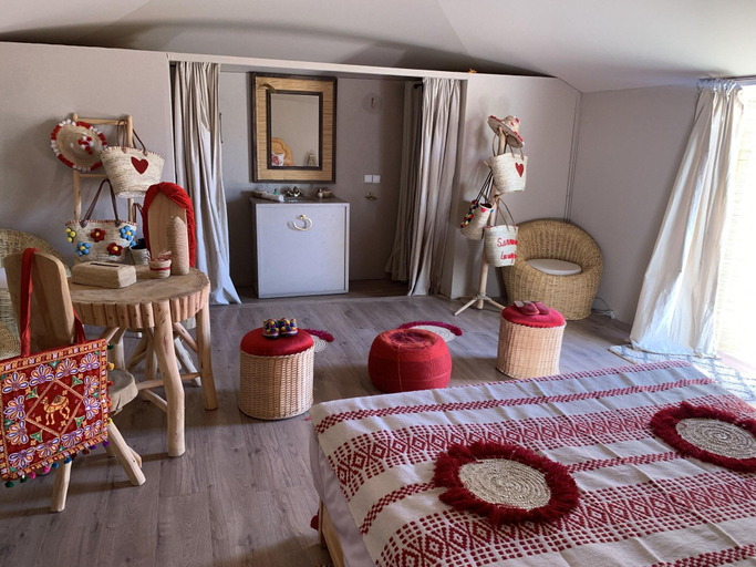 Public Area, Sanmao Desert Luxury Camp, Errachidia