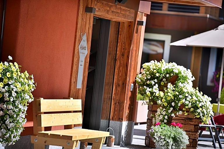 Exterior & Views 2, Hotel Roberta Alpine, Sondrio