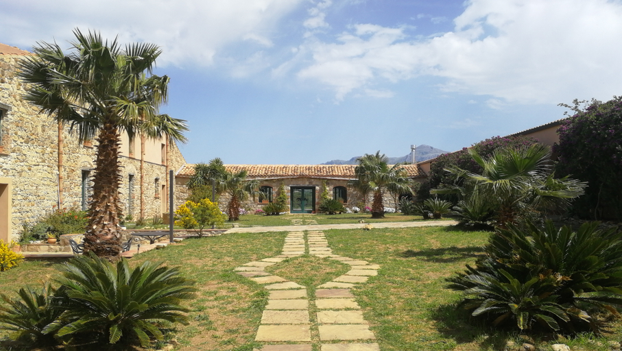 General view 3, Lgbt Masseria Rainbow, Palermo