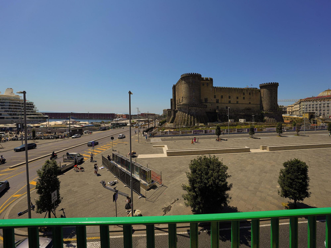 Exterior & Views 2, NAP LUXURY GUEST HOUSE MUNICIPIO, Napoli