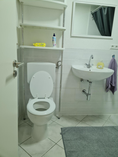 Bathroom 3, Haupt 3, Reutlingen