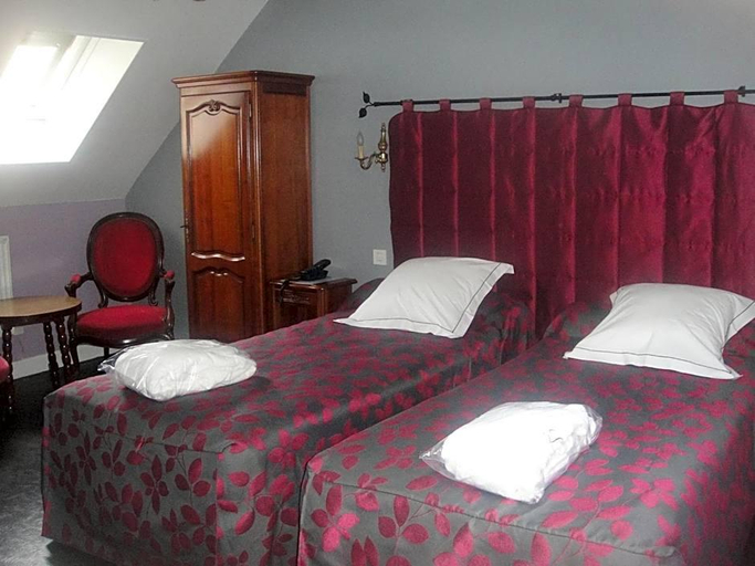 Room, Logis Hv Tel Restaurant De L Ecu, Côte-d'Or